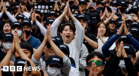 Sindicato da Samsung Electronics convoca primeira greve da história
